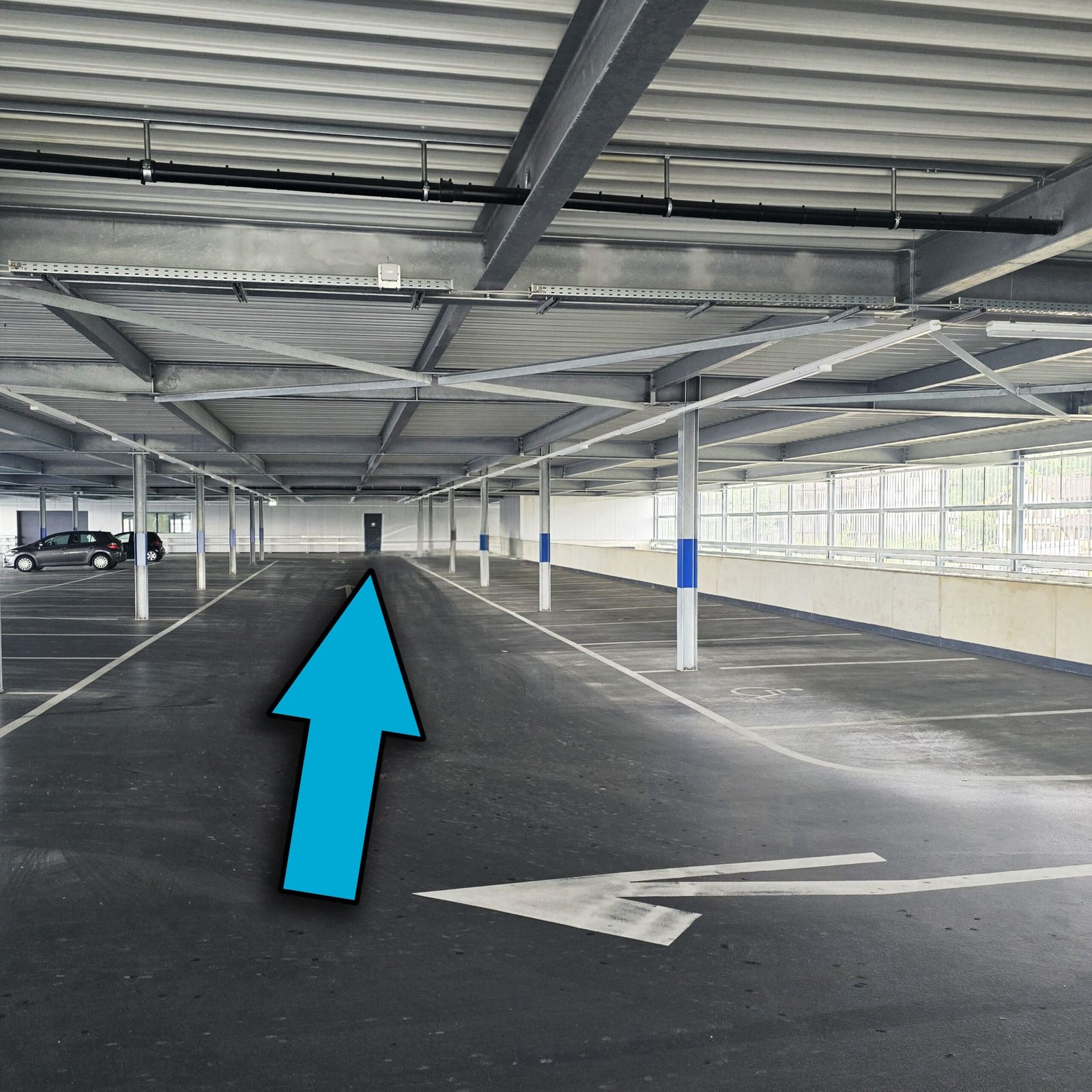 Accès intérieur — parking intérieur, étape 2