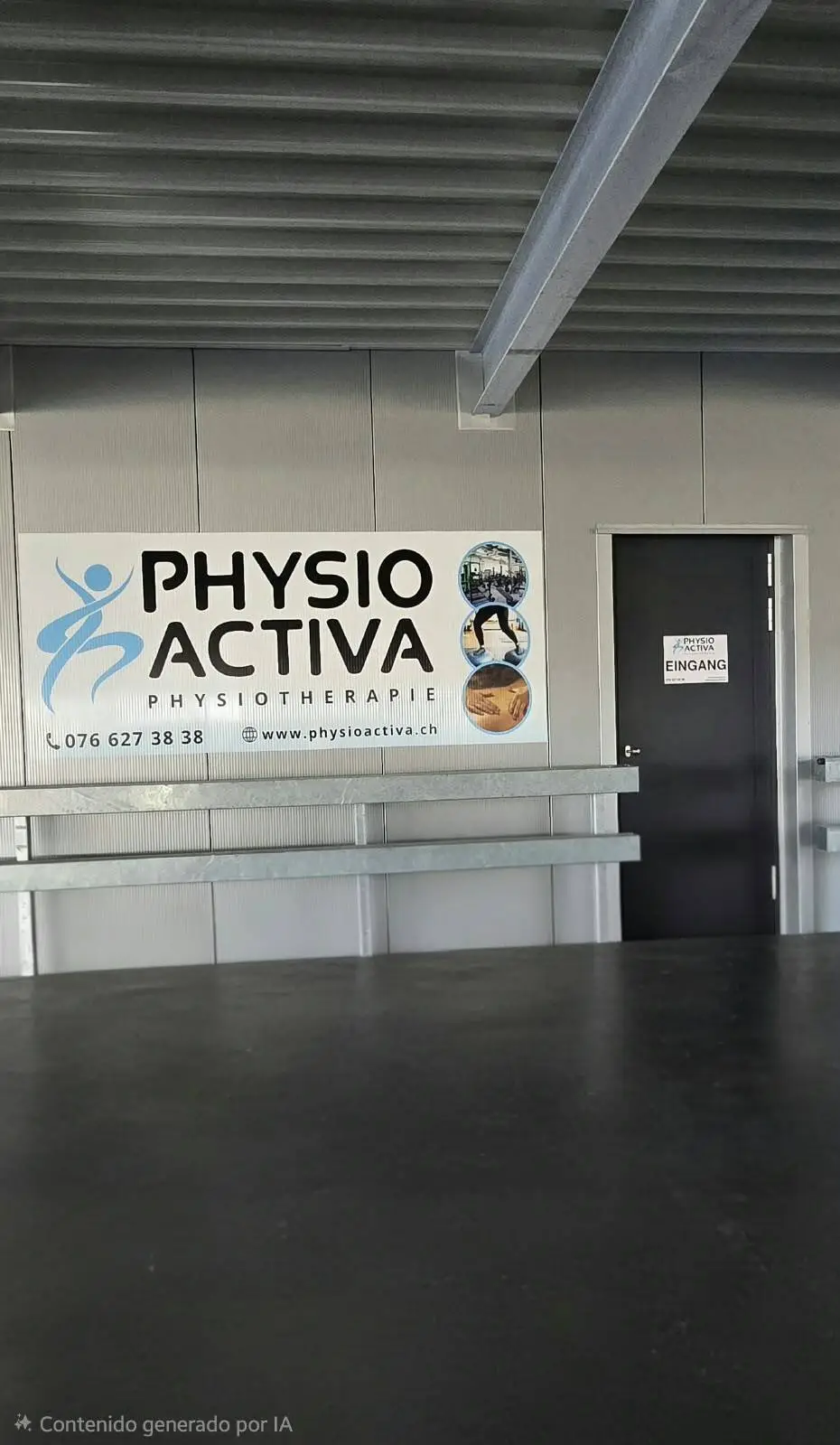 Accès intérieur — porte du cabinet Physio Activa, étape 3